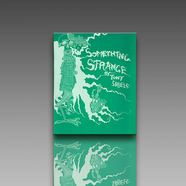 Something Strange by Tony Shiels Zauberbuch